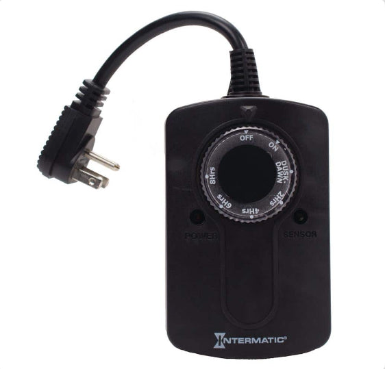 1000-Watt Outdoor Timer with Photocell Light Sensor for Christmas Lights and Decorations
